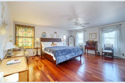 48-11 37th Street, New York City, NY 11101 - Photo 6
