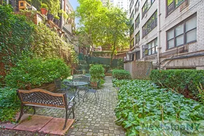 235 E 57th Street #2B, New York City, NY 10022 - Photo 8