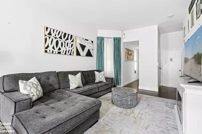 517 W 48th Street #5F, New York City, NY 10036 - Photo 2