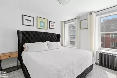 517 W 48th Street #5F, New York City, NY 10036 - Photo 4