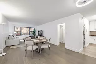 77 W 55th St, New York City, NY 10019 - Photo 1