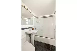 3 Sheridan Square, New York City, NY 10014 - Photo 8