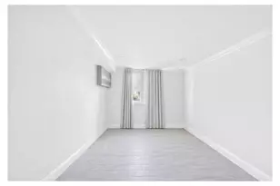 211 E 56th St, New York City, NY 11203 - Photo 12