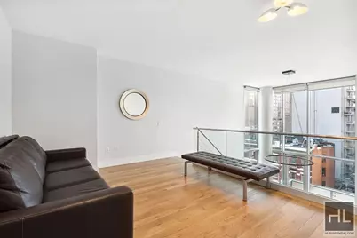 464 W 44th Street #PHC, New York City, NY 10036 - Photo 6