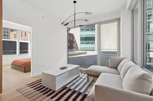 611 W 56th St, New York City, NY 10019 - Photo 2