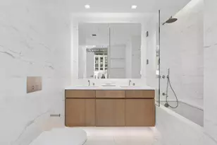 611 W 56th St, New York City, NY 10019 - Photo 8
