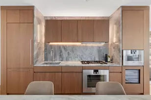 611 W 56th St, New York City, NY 10019 - Photo 4