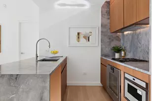 611 W 56th St, New York City, NY 10019 - Photo 4