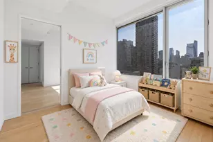 611 W 56th St, New York City, NY 10019 - Photo 10