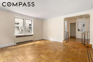 303 E 37th St, New York City, NY 10016 - Photo 4