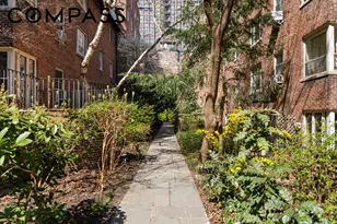 530 E 90th St, New York City, NY 10128 - Photo 8