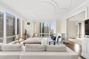 641 5th Ave, New York City, NY 10022 - Photo 2