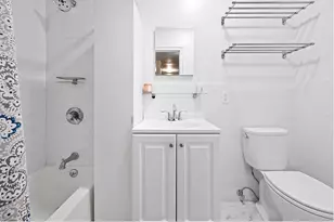 244 E 90th St, New York City, NY 10128 - Photo 6