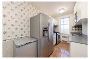 6665 Colonial Rd, New York City, NY 11220 - Photo 4