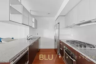 350 W 42nd St, New York, NY 10036 - Photo 6