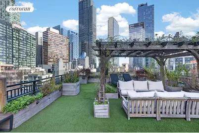 42-60 Crescent Street #PH10C, New York City, NY 11101 - Photo 2