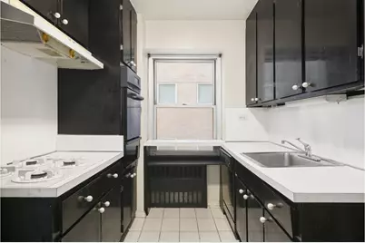 118 E 60th Street #8H, New York City, NY 10022 - Photo 4