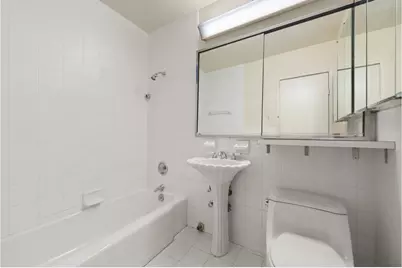 118 E 60th Street #8H, New York City, NY 10022 - Photo 8