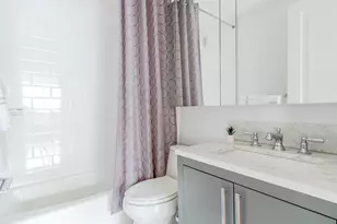 200 E 94th St, New York City, NY 10128 - Photo 10