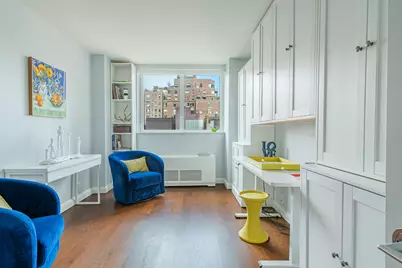 200 E 94th Street #614, New York, NY 10128 - Photo 8