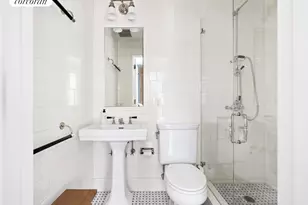 481 W 22nd St, New York City, NY 10011 - Photo 14