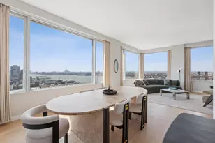 611 W 56th St, New York City, NY 10019 - Photo 4