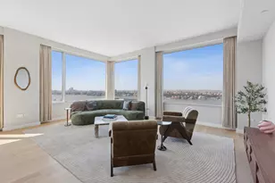 611 W 56th St, New York City, NY 10019 - Photo 2