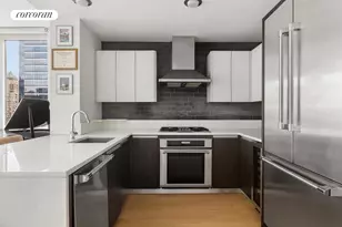 247 W 46th St, New York City, NY 10036 - Photo 2