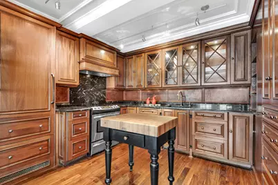 45 Tudor City Place #1604, New York City, NY 10017 - Photo 4