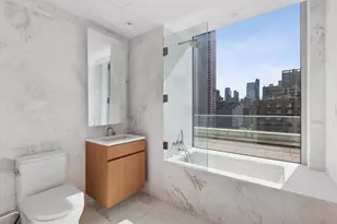 611 W 56th St, New York City, NY 10019 - Photo 16