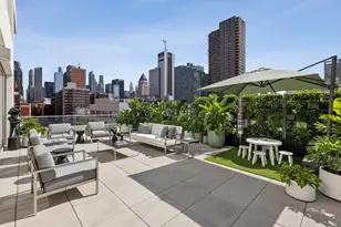 611 W 56th St, New York City, NY 10019 - Photo 10