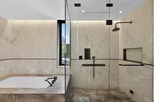 175 W 10th St, New York, NY 10014 - Photo 8