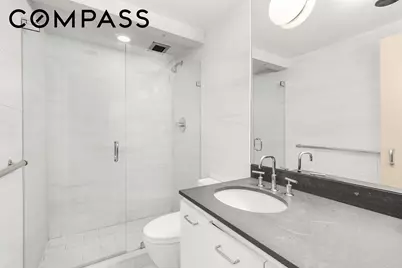 860 United Nations Plaza #36D, New York City, NY 10017 - Photo 12