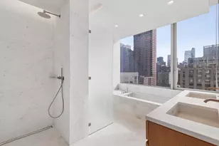 611 W 56th St, New York City, NY 10019 - Photo 16