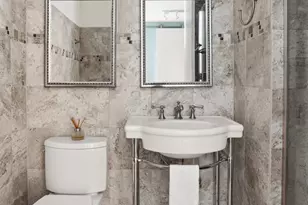 531 Main St, New York City, NY 10044 - Photo 8