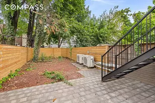 608 Van Buren St, New York City, NY 11221 - Photo 14