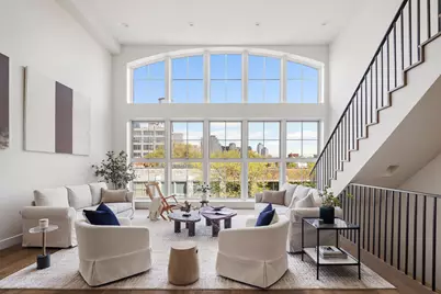 84 Oak Street #3B, New York City, NY 11222 - Photo 1
