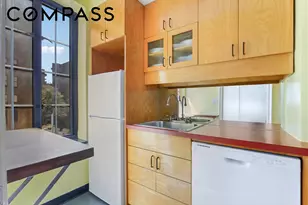 201 W 16th St, New York City, NY 10011 - Photo 4
