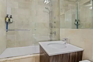 301 E 62nd St, New York City, NY 10065 - Photo 8