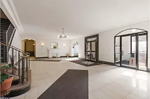 385 Argyle Rd, New York City, NY 11218 - Photo 8