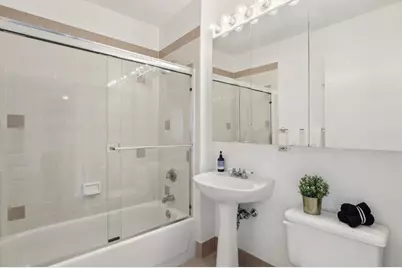 4-74 48th Avenue #35-F, New York City, NY 11109 - Photo 6