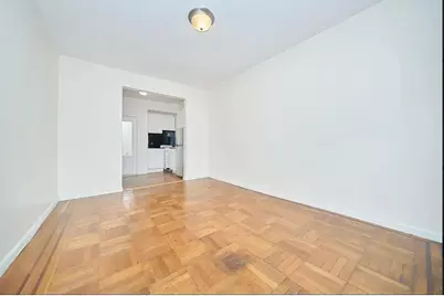 223 E 58th Street #3C, New York City, NY 10022 - Photo 2
