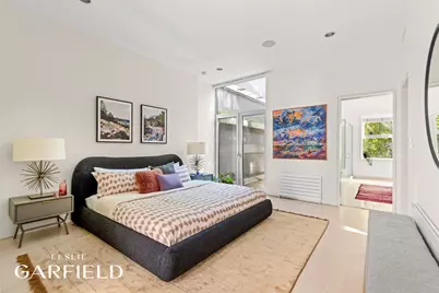 240 E 61st Street, New York City, NY 10065 - Photo 10