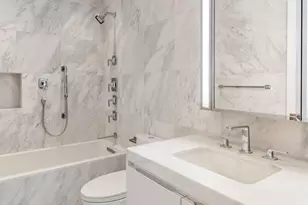 60 E 88th St, New York City, NY 10128 - Photo 24