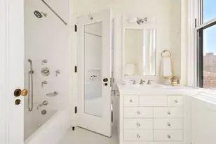 1155 Park Ave, New York City, NY 10128 - Photo 16