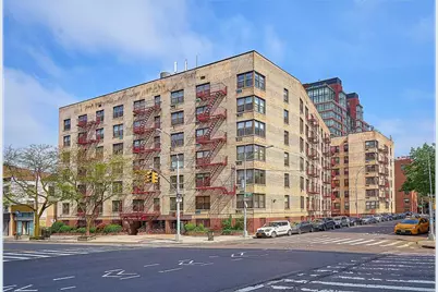 165 Christopher Street #2X, New York City, NY 10014 - Photo 14