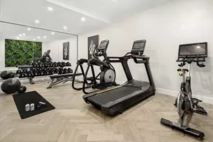 126 East 86th St, New York City, NY 10028 - Photo 14
