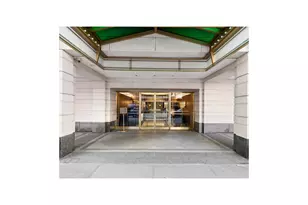 360 E 72nd St, New York City, NY 10021 - Photo 10