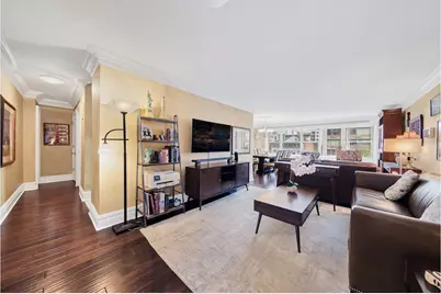 360 E 72nd Street #A606, New York City, NY 10021 - Photo 2