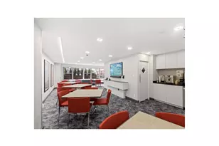 360 E 72nd St, New York City, NY 10021 - Photo 14